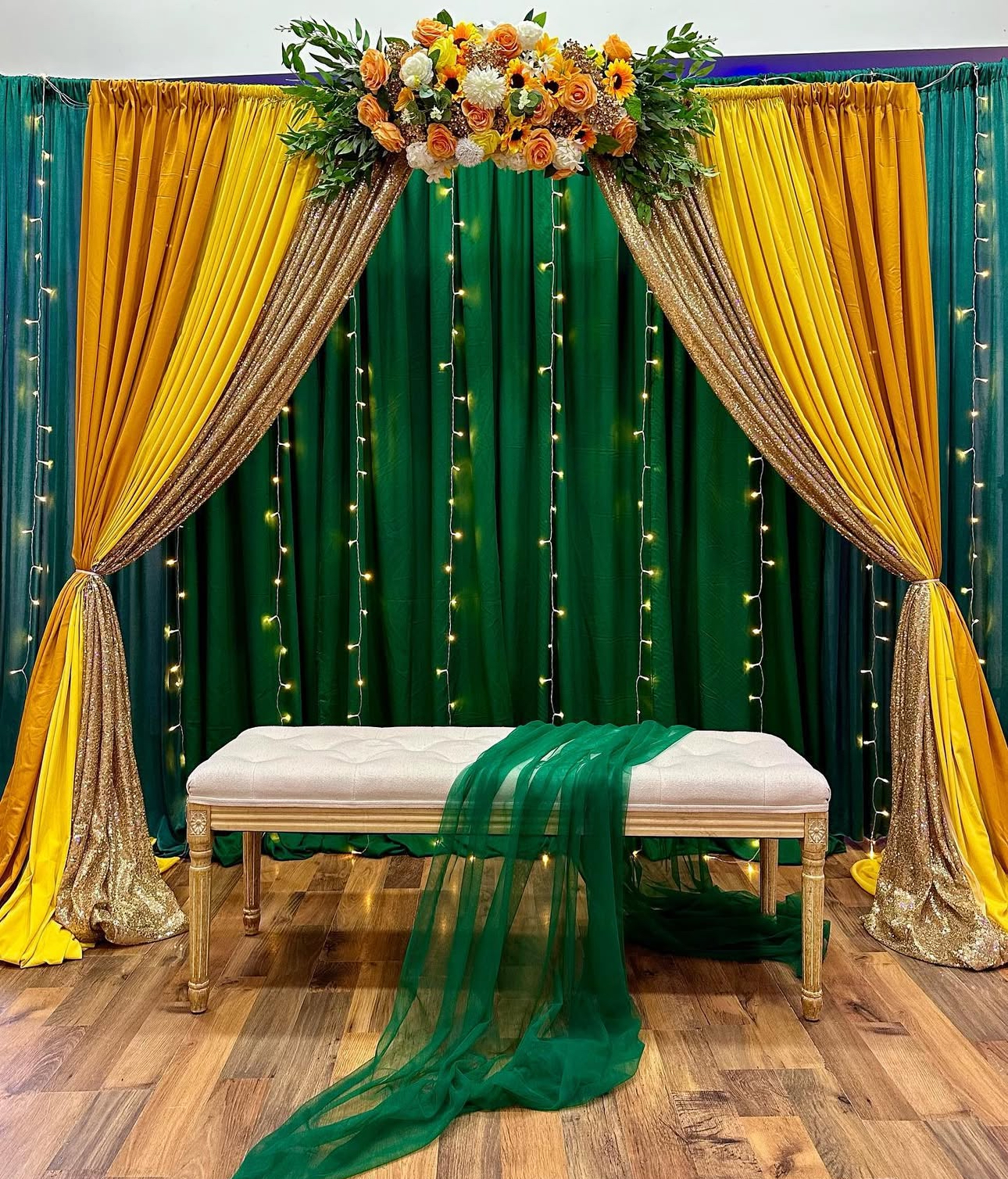 Haldi_Decoration balloon decoration theme